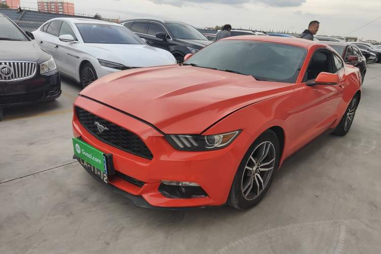 Used Ford Mustang 2015 2.3T Automatic U.S.-Spec Version