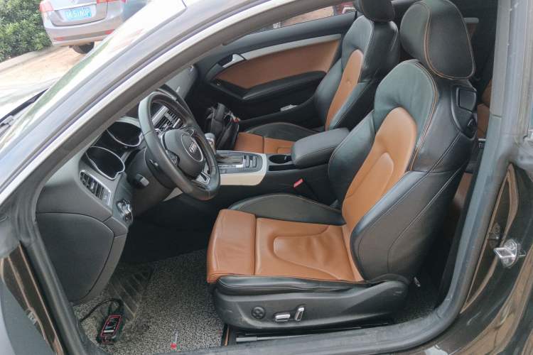 Used Audi A5 2014 Coupe 45 TFSI Fashion Edition
