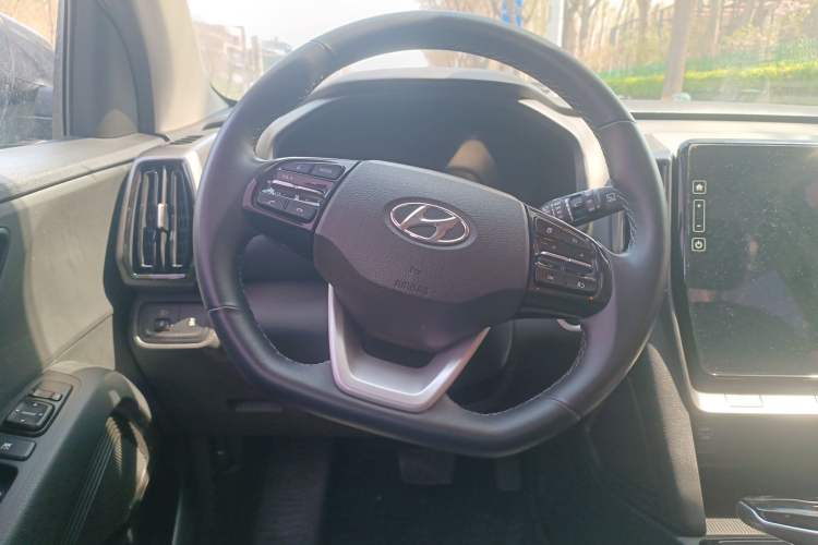 Used Hyundai ix35 2021 2.0L Automatic 2WD GLS Leading Edition Steering Wheel