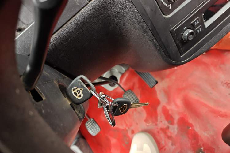 Used Wuling Zhiguang 2020 1.2L Practical Model China VI LSI
