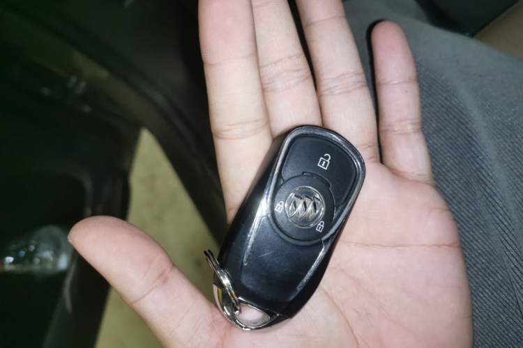 Used Buick GL6 2021 323T Mild Hybrid Connect Luxury Model