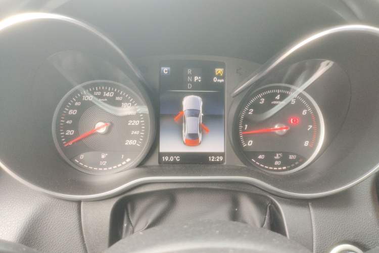 Used Mercedes-Benz C-Class 2018 C 200 Sport Edition Instrument Cluster