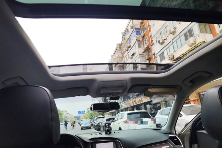 Used Audi Q5 2013 40 TFSI Comfort Edition Headliner