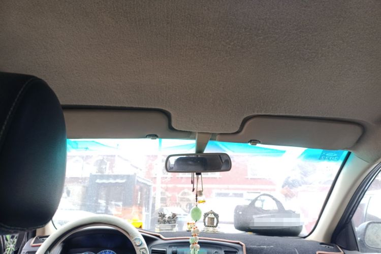 Used BYD F3 2013 Energy-Efficient Model 1.5L Manual Comfort Version Headliner