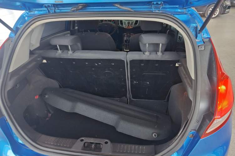 Used Ford Fiesta 2013 Hatchback 1.5L Automatic Fashion Edition