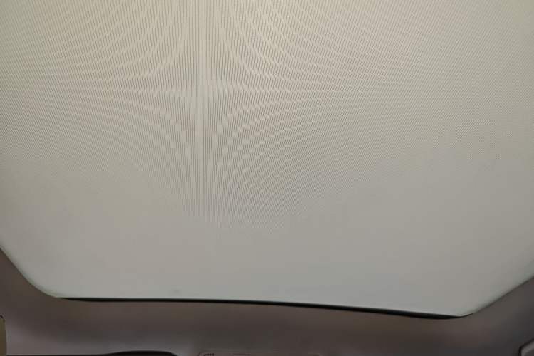 Used Mercedes-Benz C-Class 2015 C 200 L