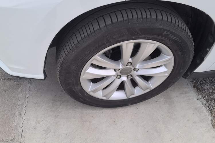 Used Haval H2 2016 Red-Label 1.5T Automatic Two-Wheel Drive Luxury Model Left Front Wheel Hub