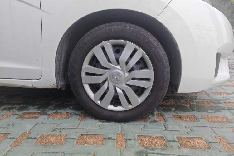 Used Honda Fit 2016 1.5L LXS CVT Comfort Sunroof Version
