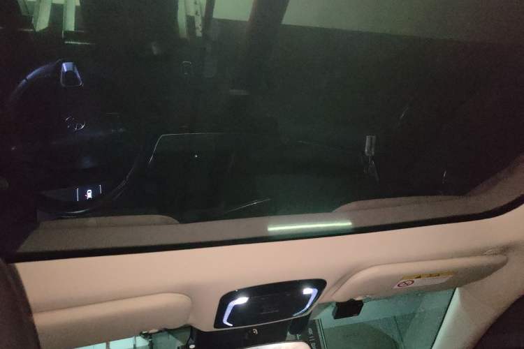 Used Toyota Camry 2024 2.0G Prestige Edition
