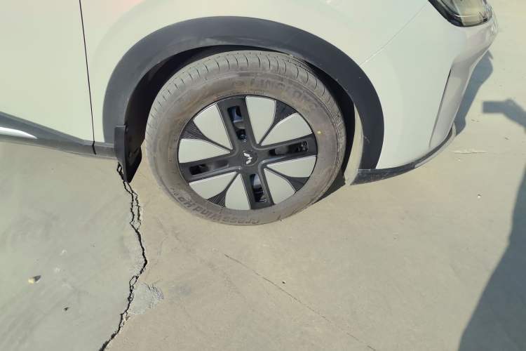 Used Wuling Bingo S 2025 Model 325km Deluxe Edition