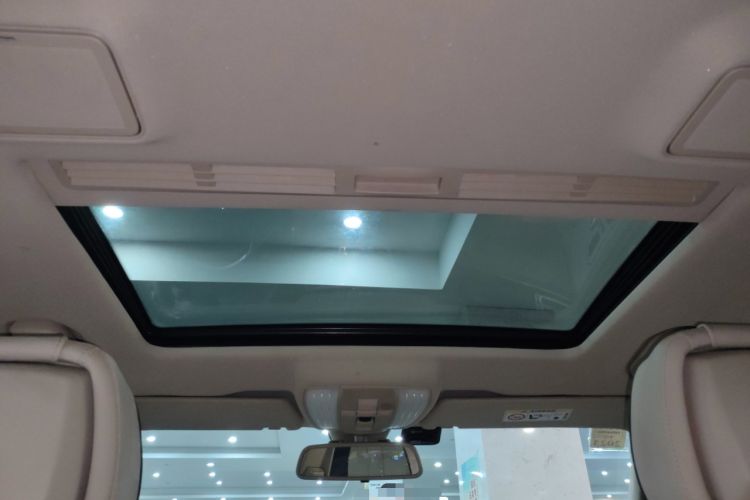 Used Mercedes-Benz E-Class 2015 E 200 L Sport Edition