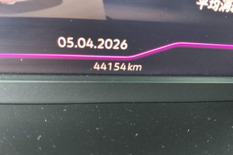 Used Volkswagen Magotan 2023 2 Million Units Commemorative Edition 330TSI DSG Luxury Version Odometer Close Up