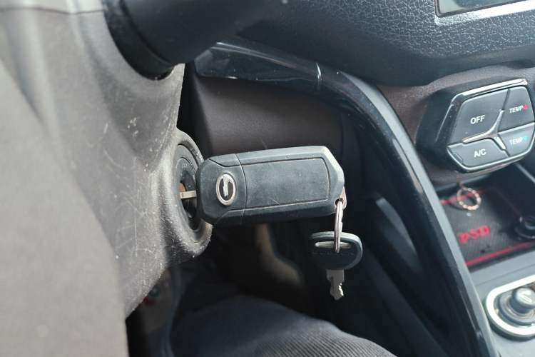 Used GAC Trumpchi GS4 2015 200T Manual Luxury Edition Vehicle Key