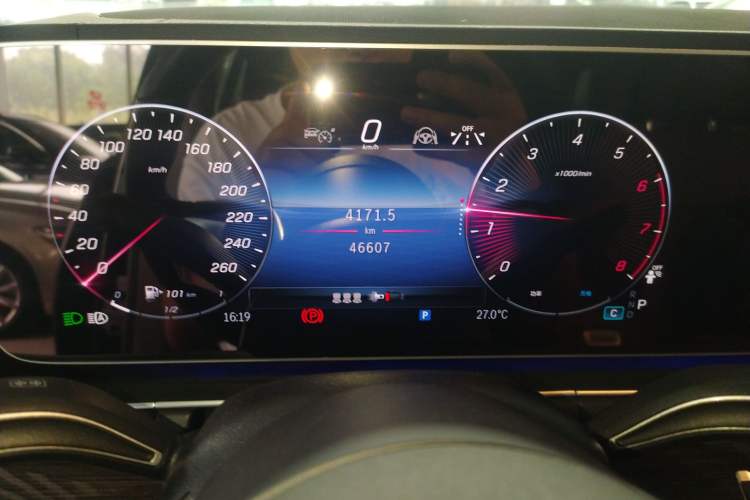 Used Mercedes-Benz GLE 2024 GLE 350 4MATIC Stylish Model