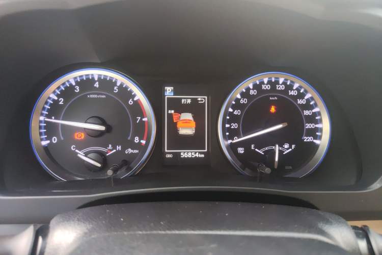 Used Toyota Highlander 2018 2.0T Four-Wheel Drive Luxury Version 7 Seats China VI Standard
