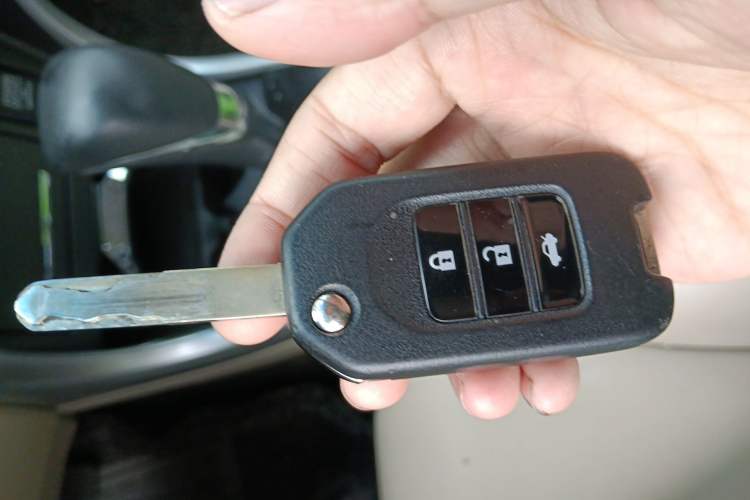 Used Honda Crider 2013 1.8L automatic comfort version Vehicle Key