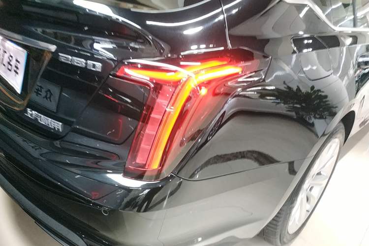 Used Cadillac CT5 2024 28T Luxury Pro Trim Right Rear Taillight