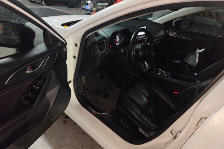 Used Mazda 3 Axela 2017 Sedan 2.0L Automatic Prestige Model China V Standard