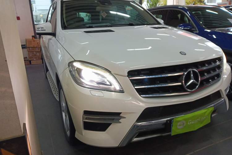 Used Mercedes-Benz M-Class 2014 ML 320 4MATIC
