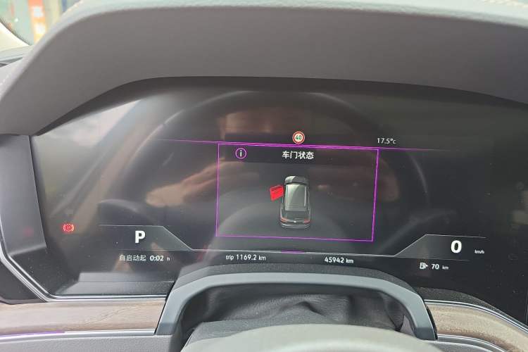 Used Volkswagen Touareg 2022 3.0 TSI Luxury Edition Black Diamond Sport Package
