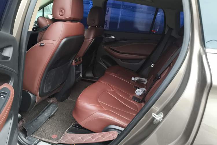 Used Buick Envision 2016 28T Four-Wheel Drive Luxury Model
