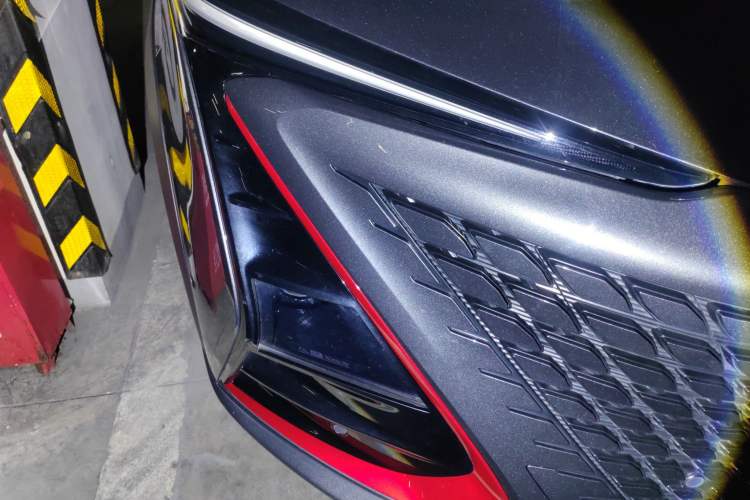 Used CHANGAN UNI-T 2020 1.5T Flagship Version Right Front Headlight