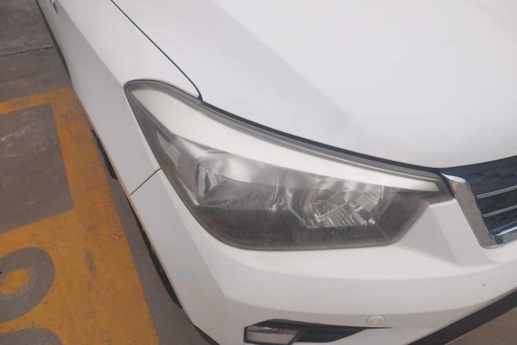 Used Wuling Hongguang 2016 1.5L S1 Deluxe Model China V-standard