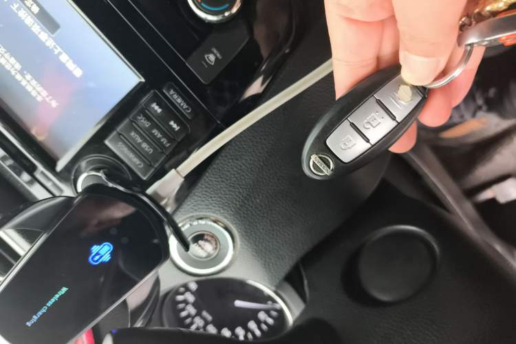 Used Nissan X-Trail 2014 2.0L CVT Smart Edition 2WD
