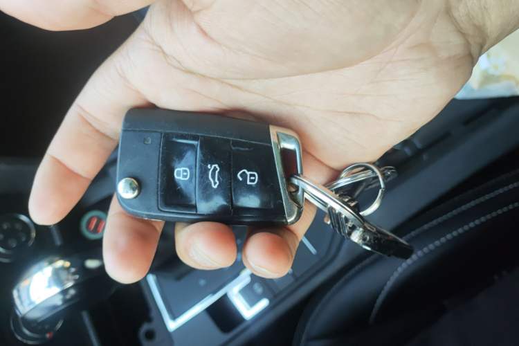 Used Volkswagen Lamando 2019 230TSI DSG Vision Edition China VI Standard Vehicle Key