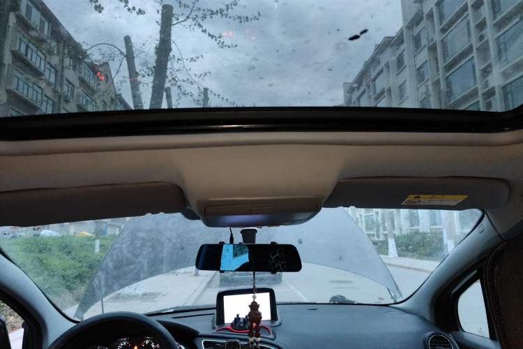 Used Peugeot 3008 2015 1.6THP Automatic Classic Edition Headliner