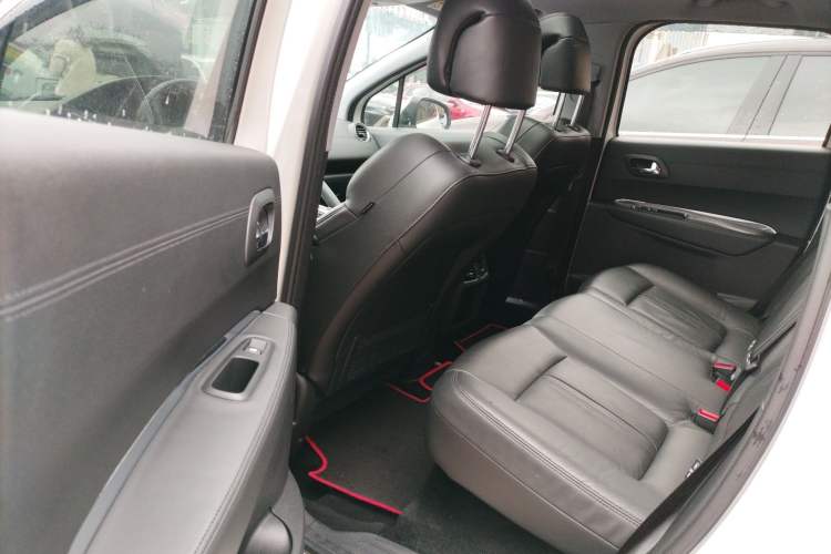 Used Peugeot 3008 2013 2.0L Automatic Trend Edition
