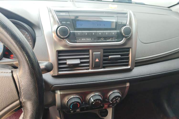 Used Toyota YARiS L Zhi Xuan 2014 1.3E Manual Charm Edition