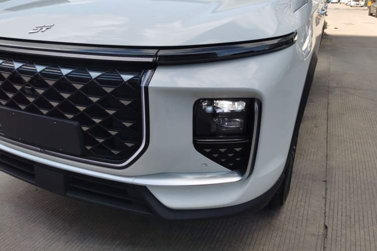 Used JETOUR Shanhai L9 2024 1.5TD 2DHT Pro 7-Seater