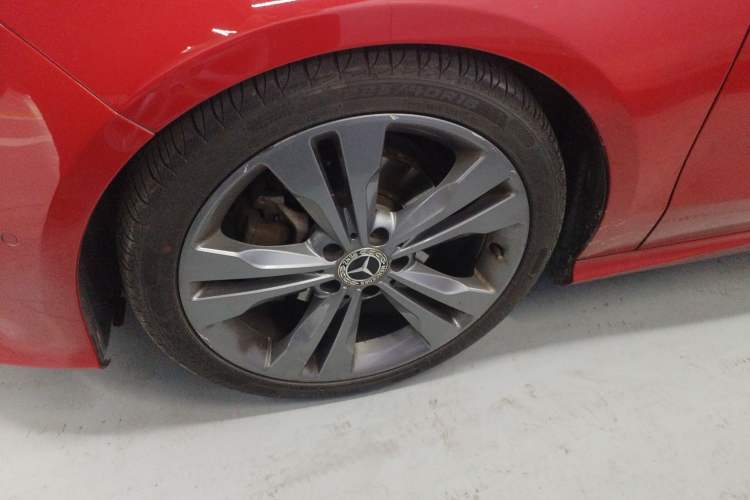 Used Mercedes-Benz CLA 2019 CLA 200 Sport Edition Left Front Wheel Hub