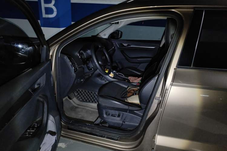 Used Skoda Karoq 2019 TSI280 SmartDrive Luxury Edition China V Standard Driver Seat