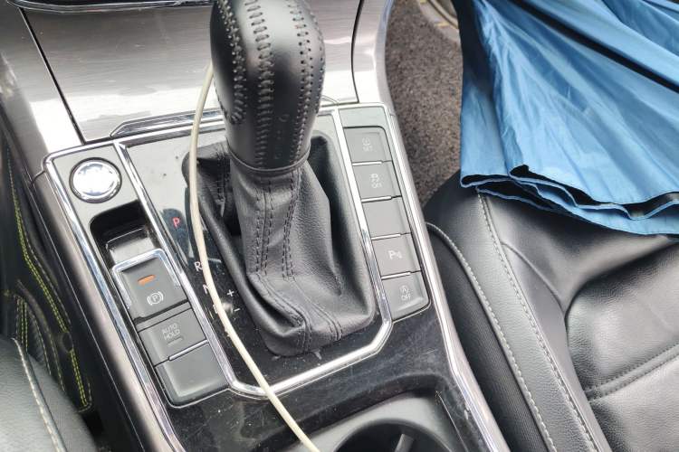 Used Volkswagen Passat 2017 330TSI DSG Luxury Edition
