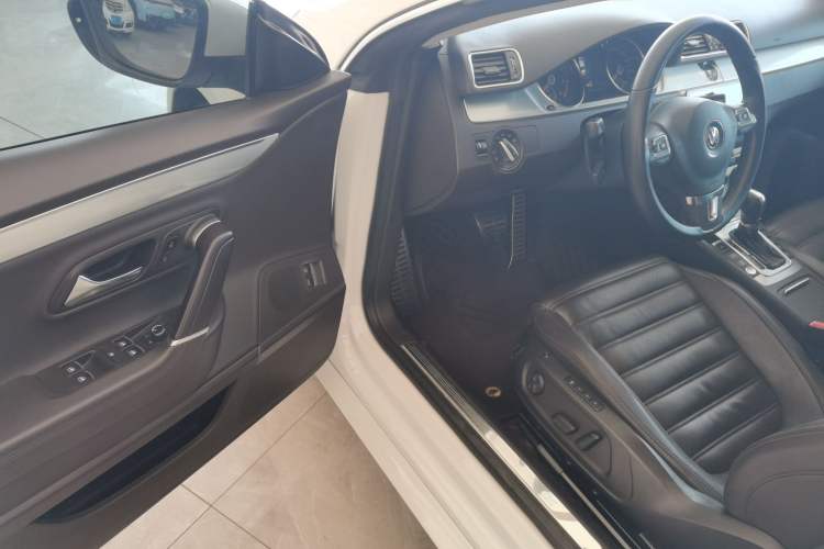 Used Volkswagen FAW-Volkswagen CC 2018 1.8TSI Luxury Model