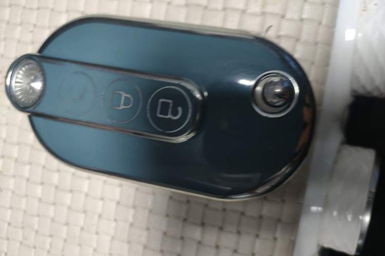 Used Wuling Hongguang MINIEV 2022 GAMEBOY 300km Enthusiast Model with Lithium Iron Phosphate
