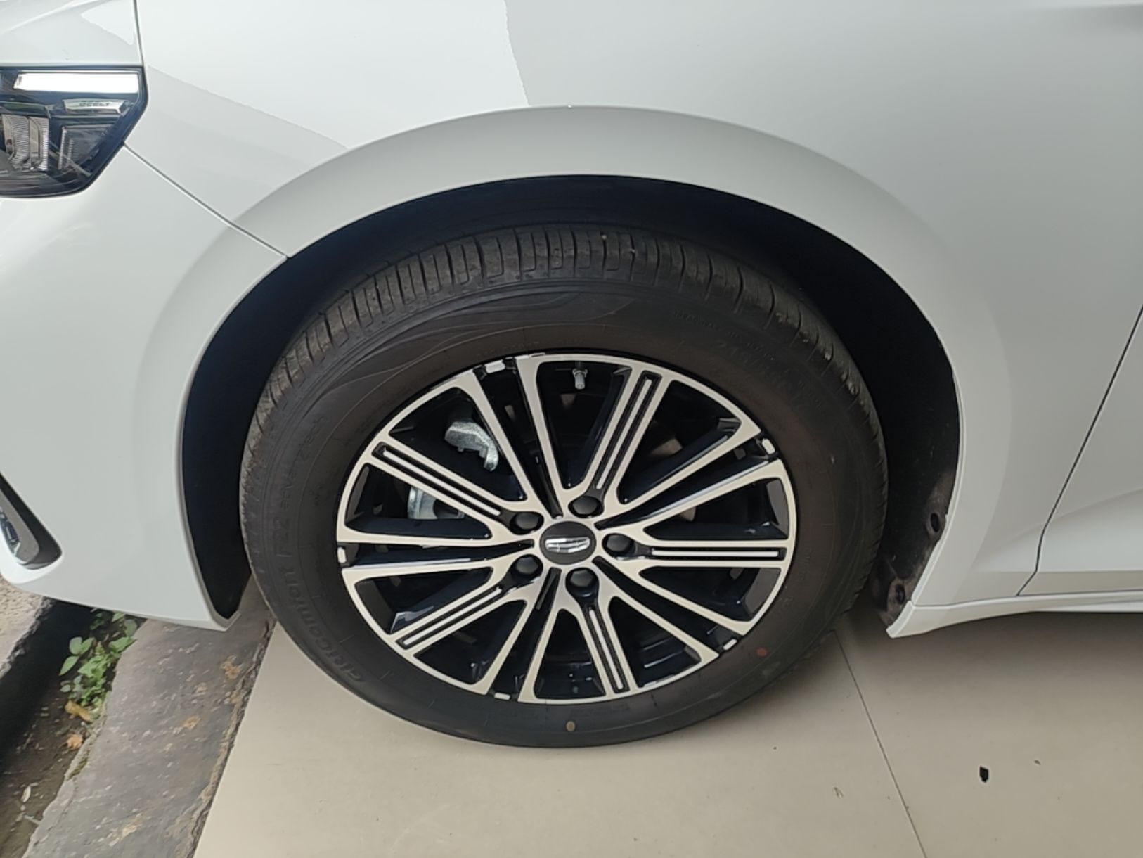 Geely Auto Preface 2026 Model Oriental Yao 1.5TD Fuyao Edition — снимка 10