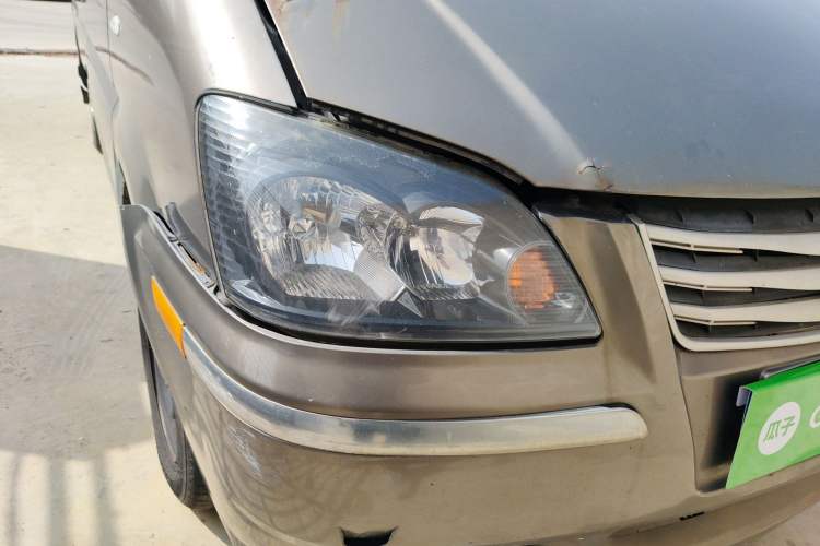 Used FORTHING Lingzhi 2017 M3L 1.6L 7-Seater Standard Model