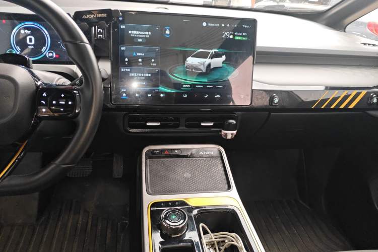 Used AION Y 2022 70 Tech Edition Lithium Iron Phosphate Audio And AC Panel