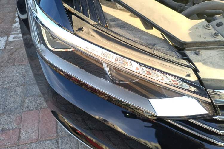 Used Volkswagen Magotan 2017 330TSI DSG Luxury Model
