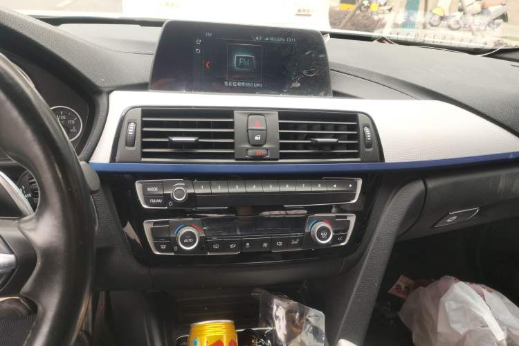 Used BMW 3 Series 2019 320i M Sport Package
