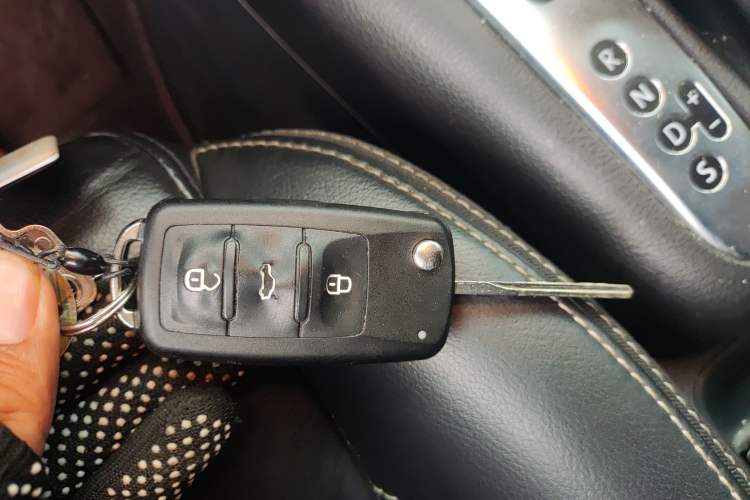 Used Volkswagen Tiguan 2016 300TSI Automatic Two-Wheel Drive Comfort Edition Vehicle Key