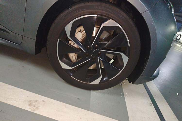 Used Zeekr 001 2021 Long-Range Dual-Motor WE Edition
