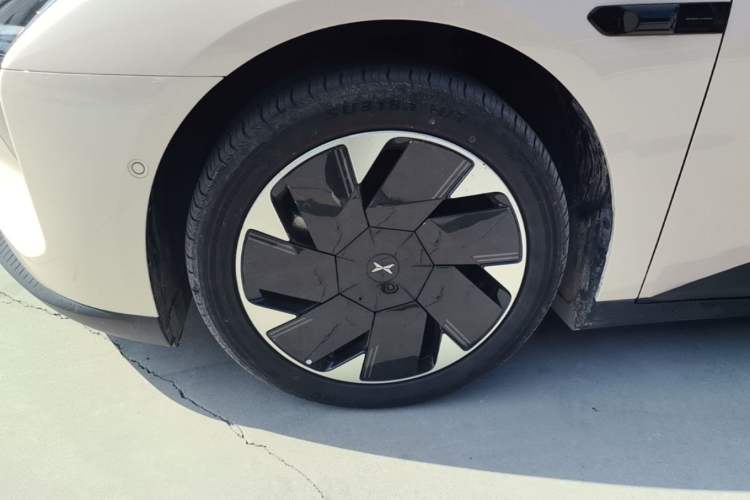 Used XPeng MONA M03 2025 600 with Ultra-Long Range Max
