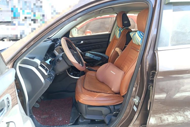 Used Haval H2 2016 Red-Label 1.5T Manual Two-Wheel Drive Comfort Model
