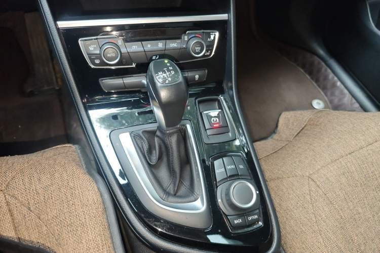 Used BMW 2 Series Gran Tourer 2015 218i Leading Model