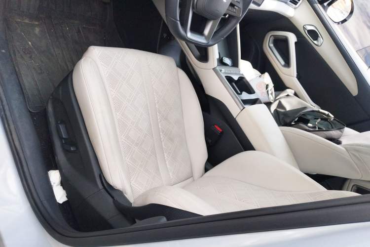 Used BYD Yuan UP 2025 Intelligent Driving Version 401 km Beyond-Range Edition