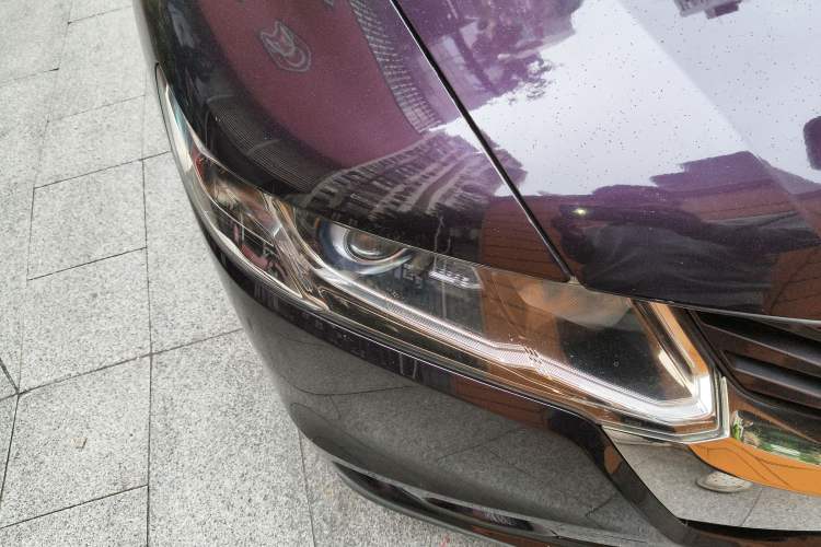 Used Honda Odyssey 2011 Jingxiu 2.4L Comfort Version Right Front Headlight